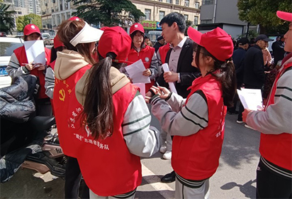泗洪中专:党建引领践初心,为民服务暖人心