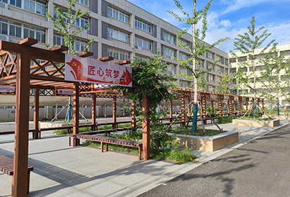 【职业教育活动周】泗洪中专举办“优秀校友工匠进校园”主题报告会