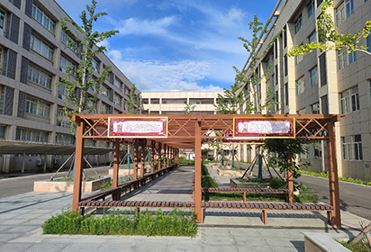 【职业教育活动周】泗洪中专举办“优秀校友工匠进校园”主题报告会