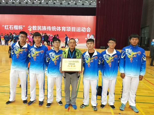 泗阳中专珍珠球代表队为全市捧回省赛三等奖