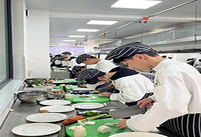 传承烹饪技艺,弘扬工匠精神 ——泗阳中专组织烹饪、食品专业中级工技能考试工作