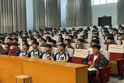 感悟时代精神  激发奋进力量——泗阳中专机电工程系党支部宣传委员讲党史