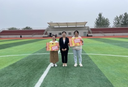 课间展风采  活力满校园 —泗阳中专机电工程系课间操展示活动