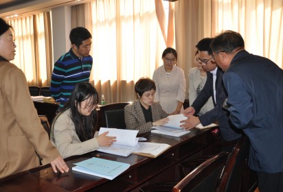 江苏省职业技能人才评价质量评估组莅临泗阳中专指导工作