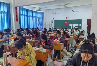 学测比赛紧张有序  以赛促学效果显著 ——泗阳中专高考部举行高三学业水平测试模拟考试大比拼活动