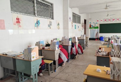 泗阳中专开展防震减灾应急疏散演习