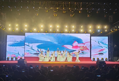 心合越山海 扬帆启新程 ——泗阳中专2025年元旦文艺汇演