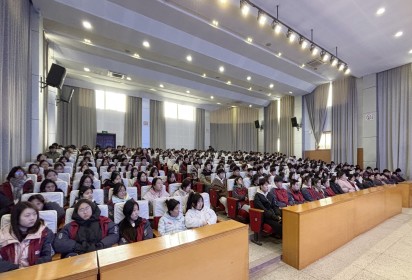 泗阳中专学生思想主题教育课开讲啦