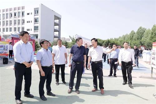 技能成就未来  青春绽放风采