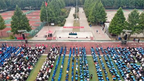 普法进校园 护航助成长