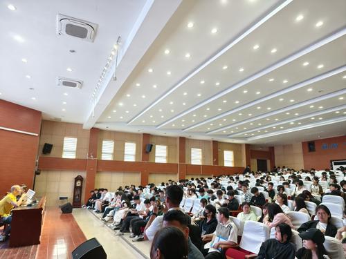 【职教活动周】沭阳中专举行2024年江苏省中职职教高考志愿填报现场咨询会