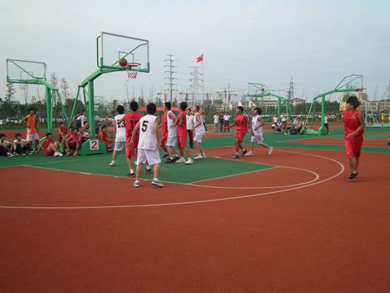 沭阳中专机电部与计算机部举行篮球友谊赛
