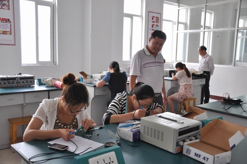 泗阳中等专业学校举行青年教师专业技能大赛