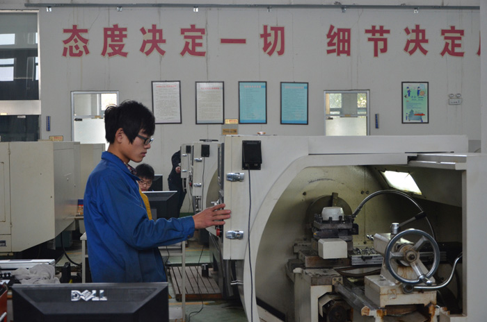 13年宿迁市职业学校技能大赛机械制造类在淮海技师学院举行