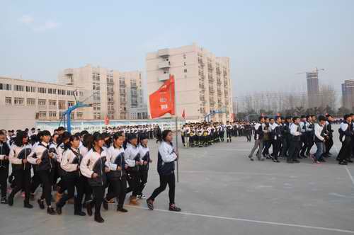 泗阳中专举行冬季阳光跑步比赛