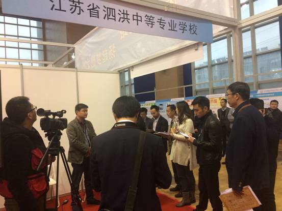泗洪中专飞出创业金凤凰