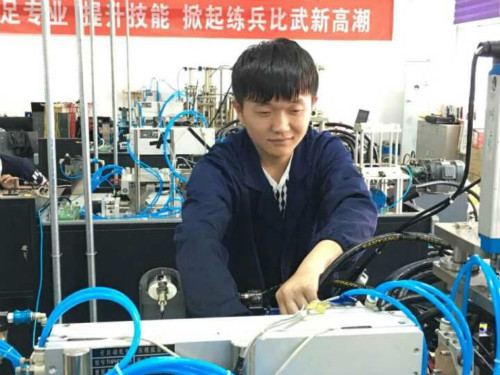 宿迁经贸高职液压项目再次获国赛银牌